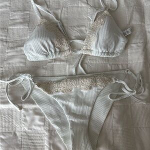 Aerie Elegant Cream Lace Trim Bikini Set